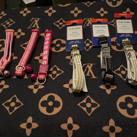 Top Paw Pink and Black Dog Collars with Bells - Picture 1 of 3